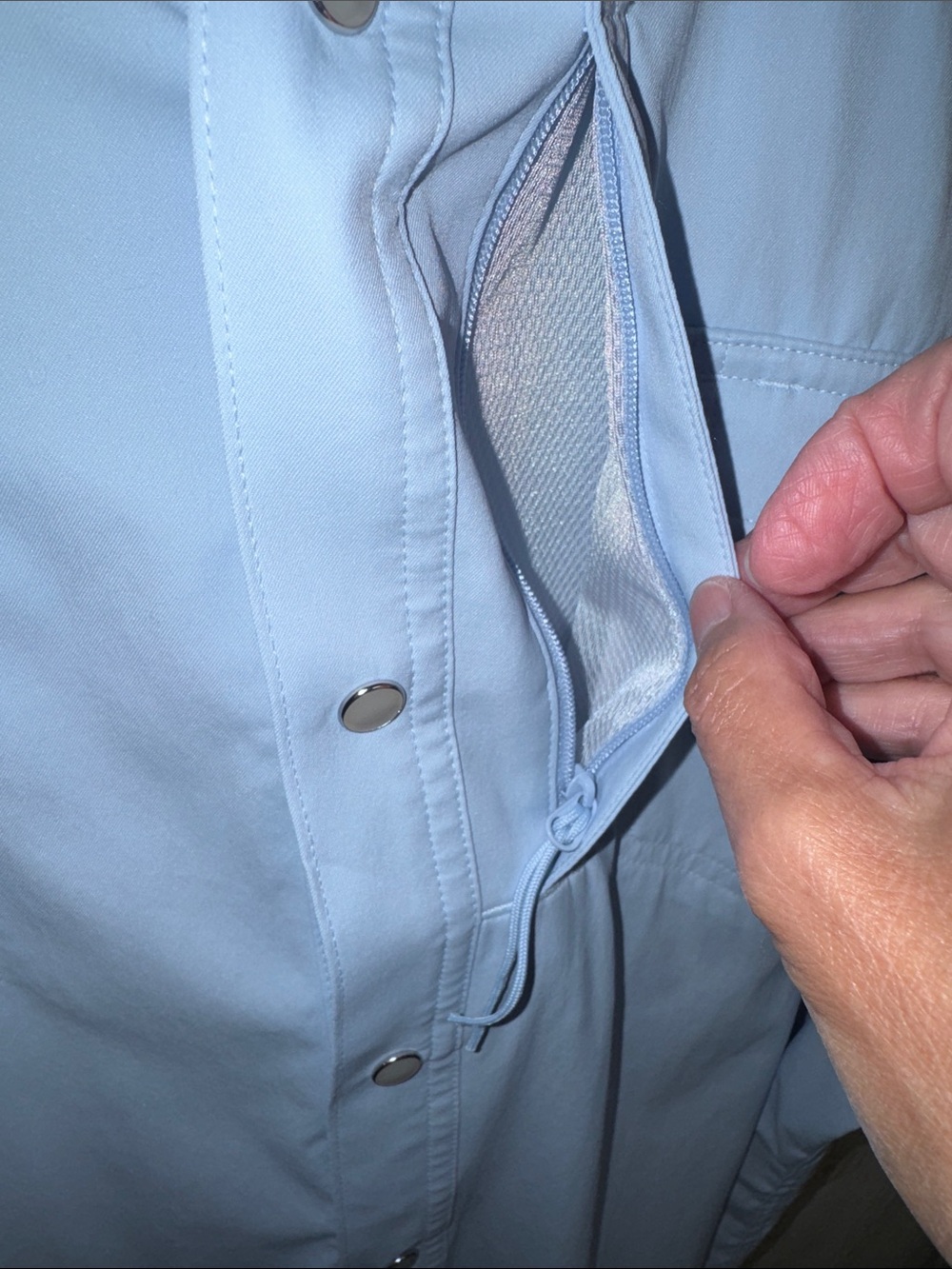 Poncho Light Blue Short-Sleeve Button-Down Shirt - Picture 5 of 6